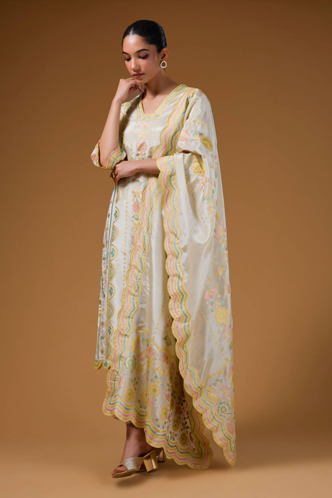 I Am Design Blossom & Scallop Print Kurta Set 