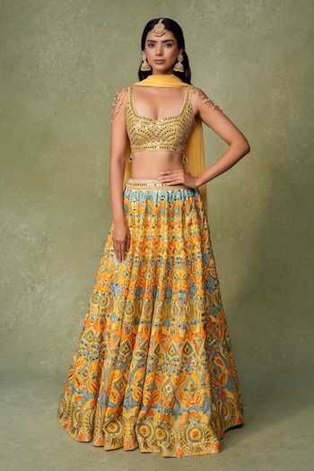 AMRIN KHAN Motif Resham Work Lehenga Set 