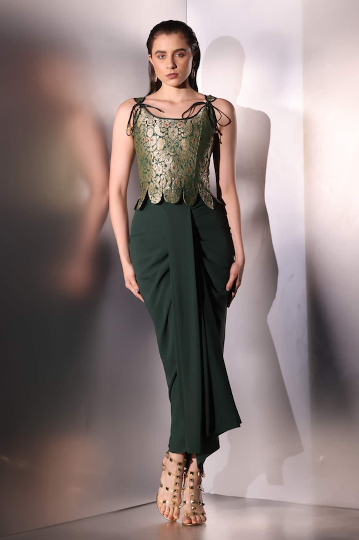 Label Muslin Scallop Edge Corset Set 