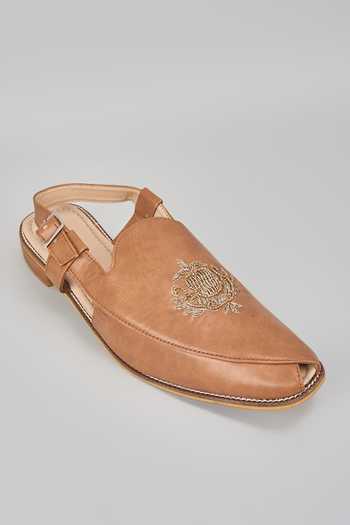 Rng Safawala Brown Embroidered Peshawaris 