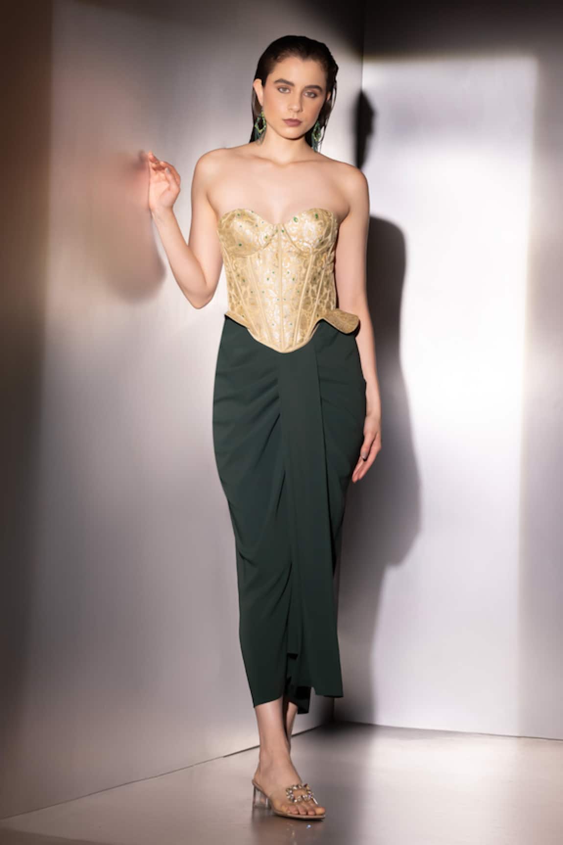 Label Muslin Sculpted Brocade Corset Skirt Set 