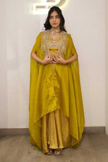 Label Deepshika Agarwal Hand Embroidered Cape Skirt Set 