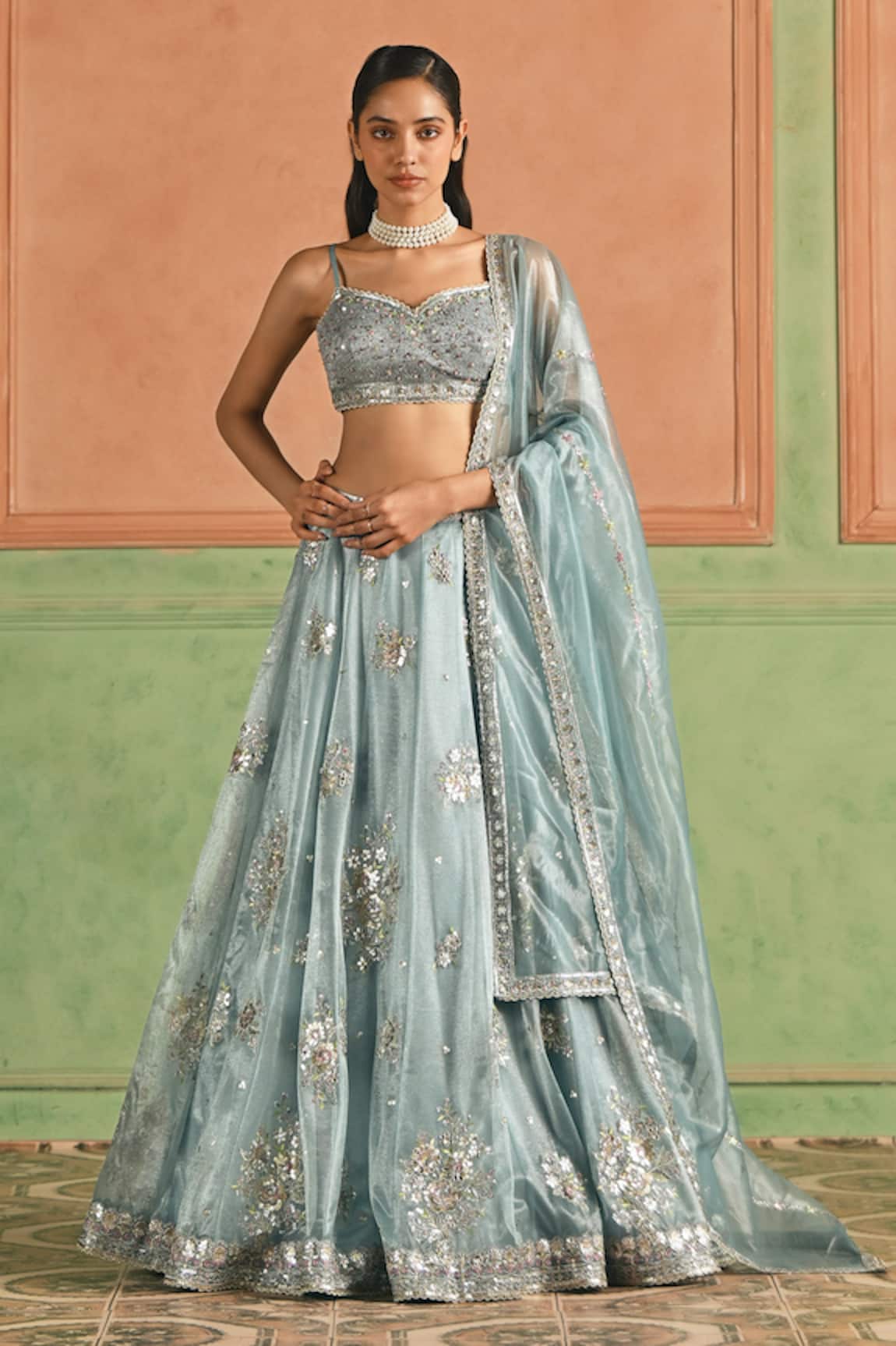 Lashkaraa Embroidered Mirror Zari Lehenga Set