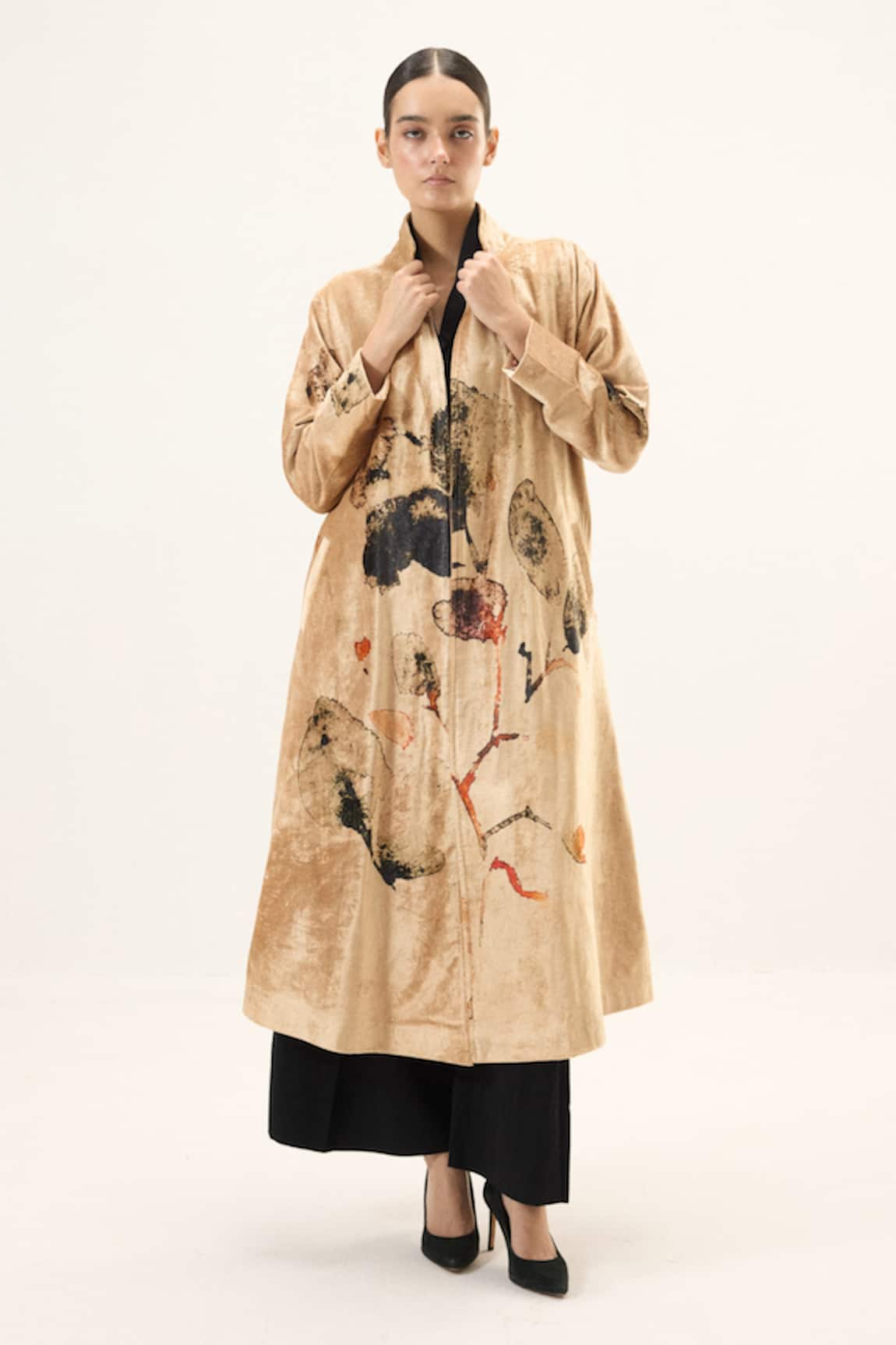 Kharakapas Abstract Pattern Trench Coat 