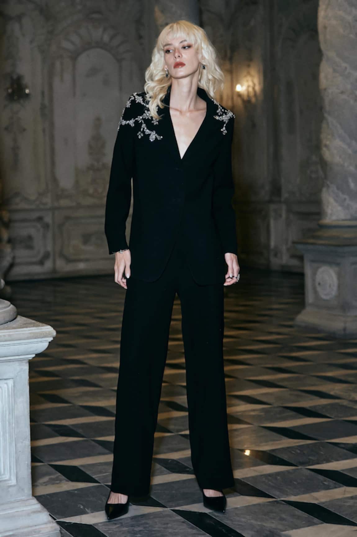 Dash And Dot Crystal Embellished Blazer 