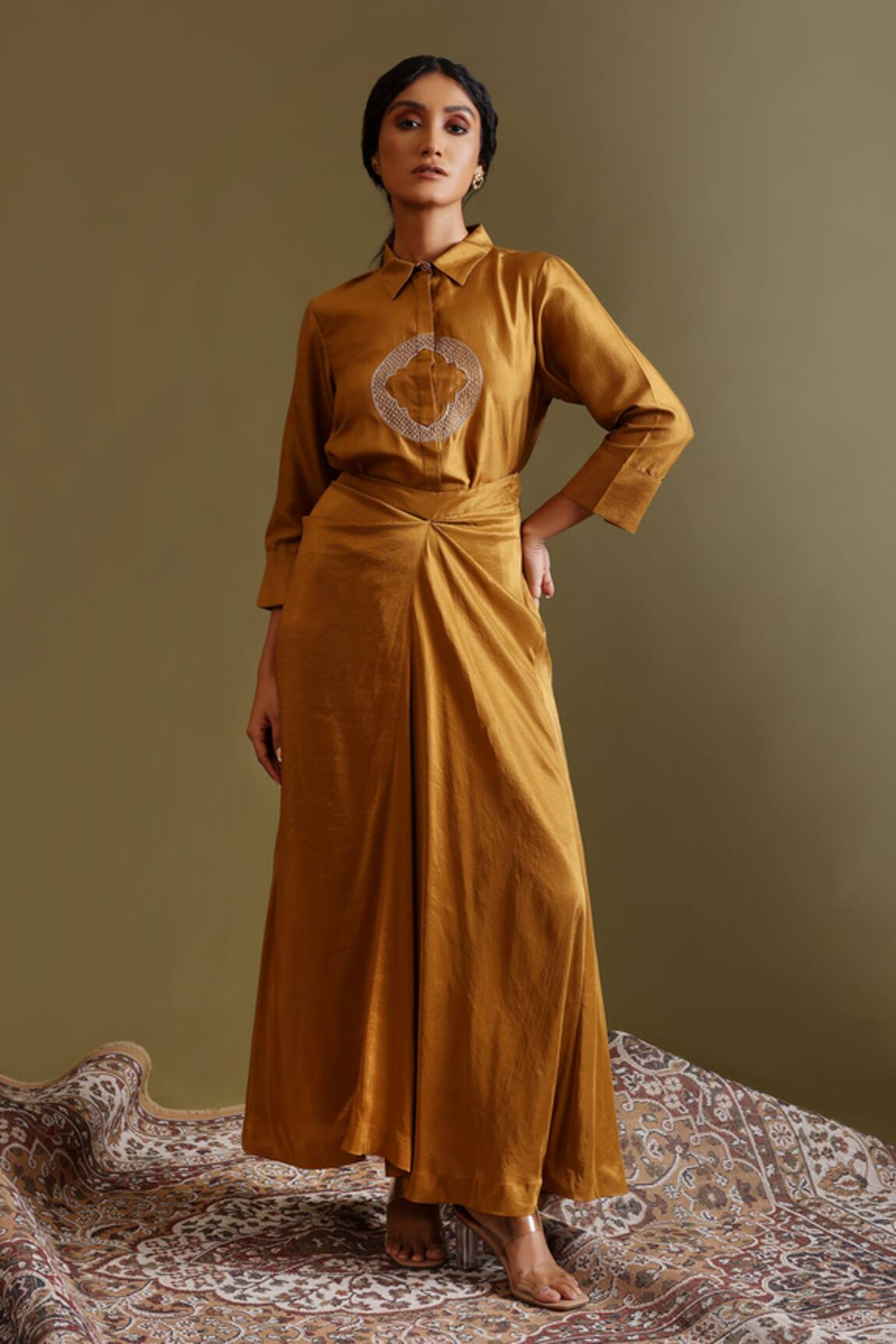 Chokhi Chorri Tejas Shirt & Draped Skirt Set 