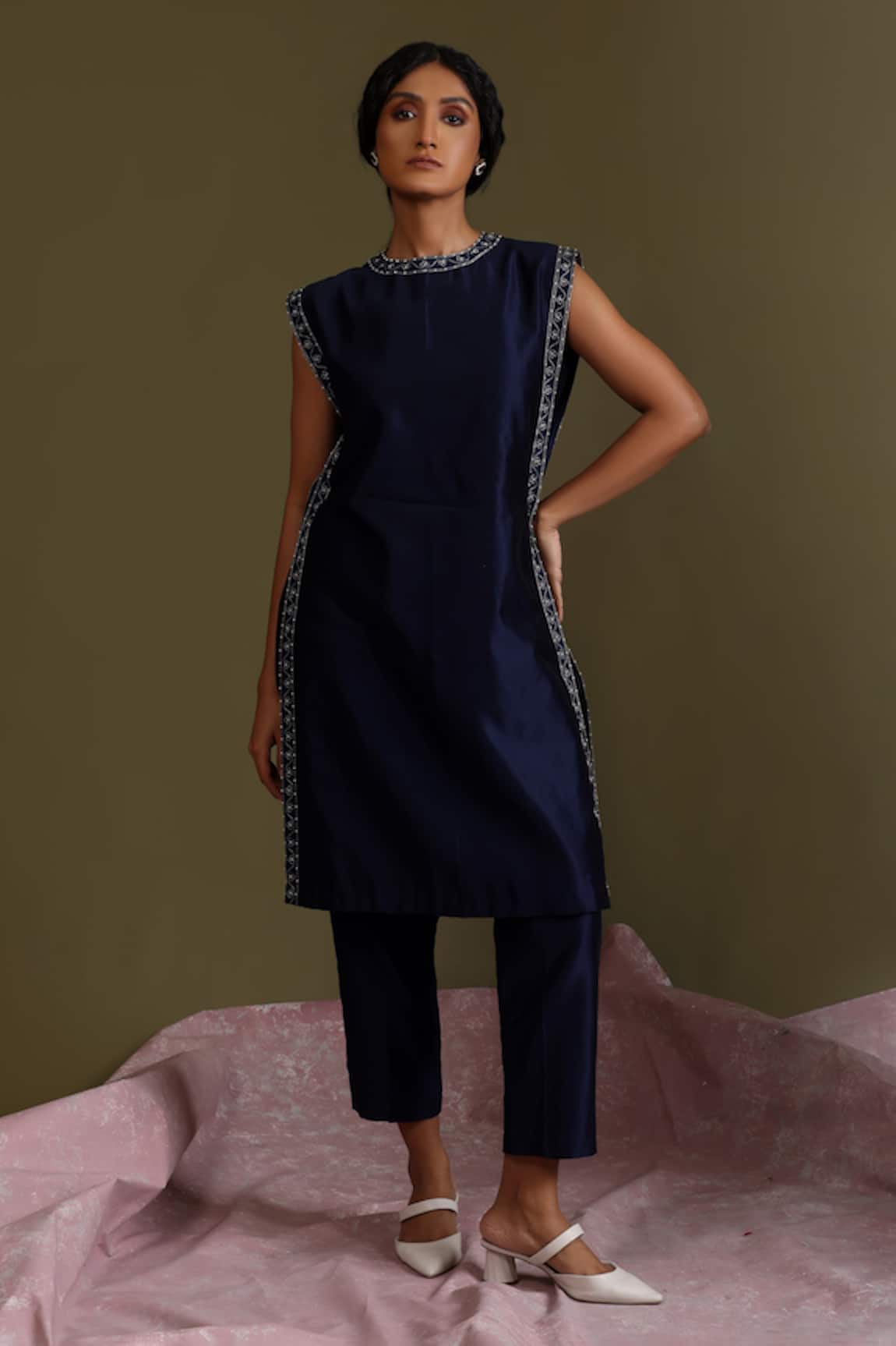 Chokhi Chorri Amara Silk Chanderi Kurta With Pant 