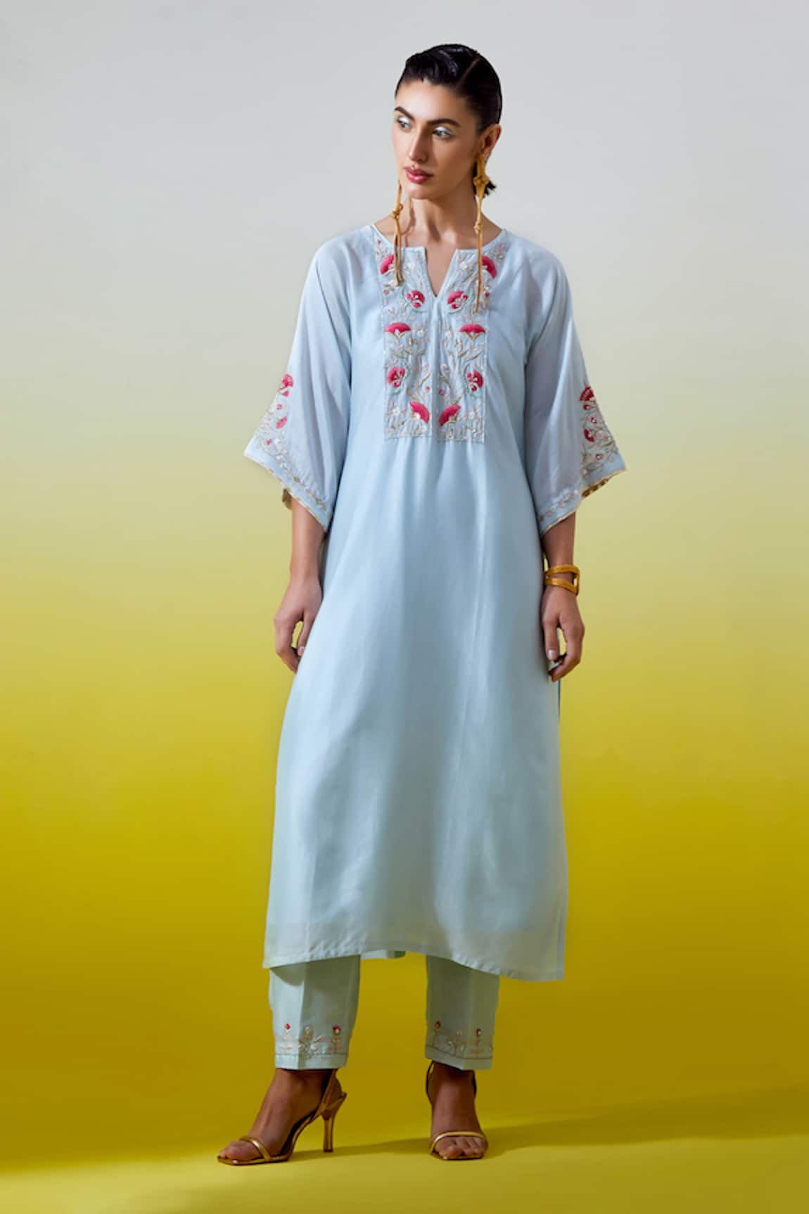 Anantaa By Roohi Silk Chanderi Kaftan Kurta With Pant 