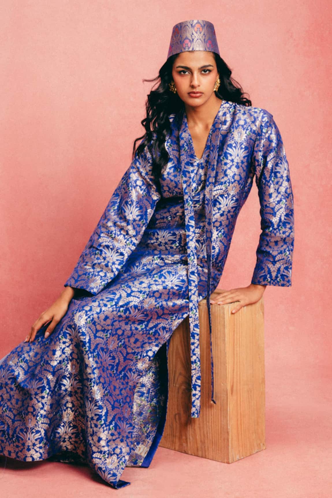 Ekaya Banaras Handwoven Banarasi Woven Kaftan 