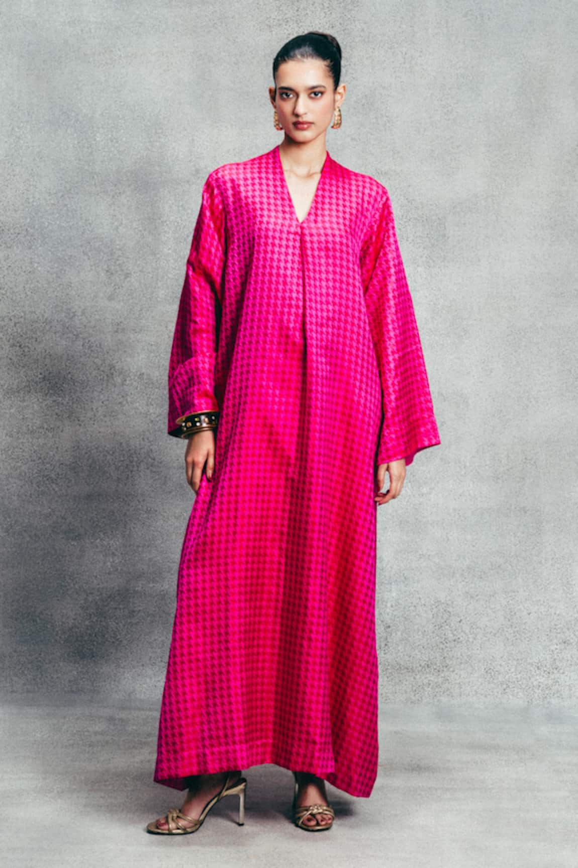 Ekaya Banaras Handwoven Gerum Pattern Banarasi Kaftan 