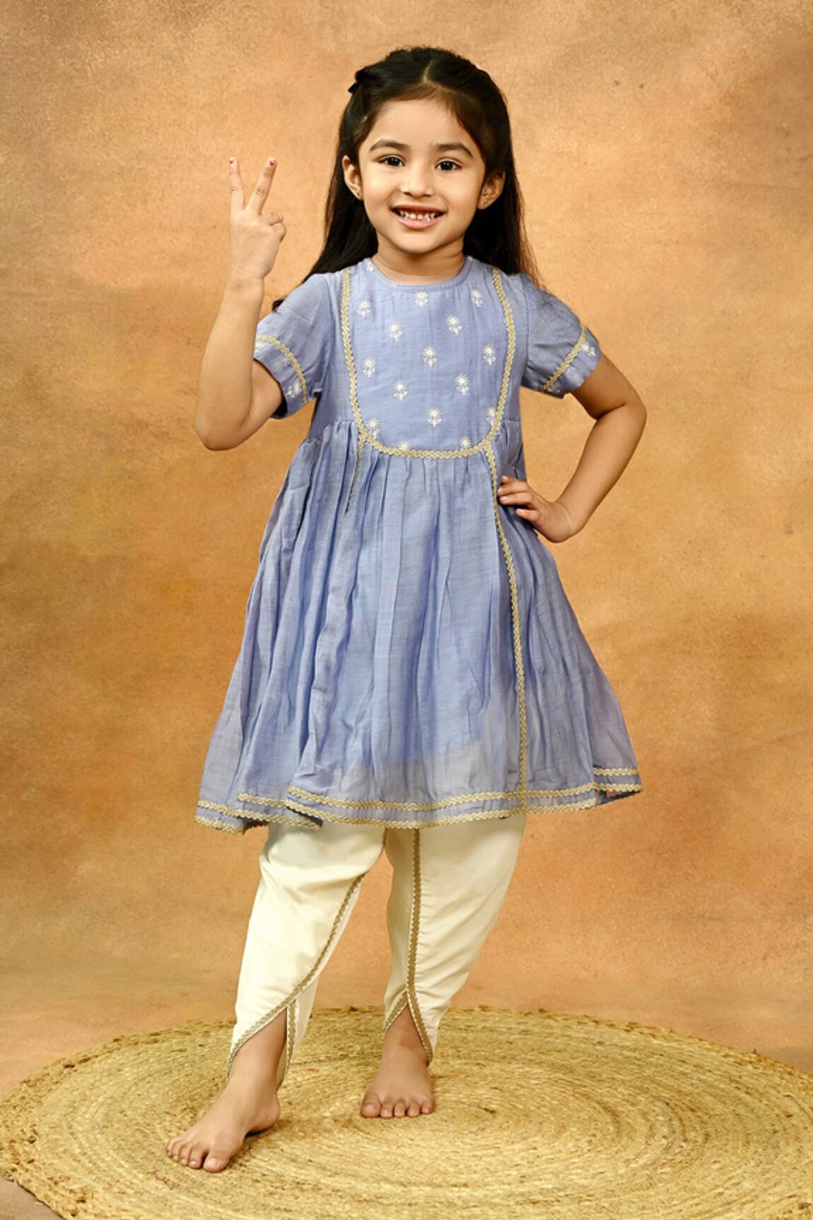 Taber Tikri Thread Embroidered Kurta & Dhoti Pant Set 