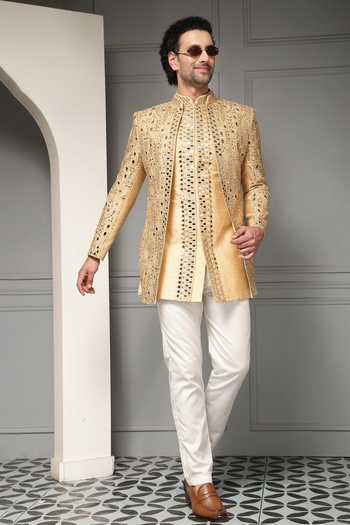 Soniya G Zar-e-Sultan Embroidered Bandhgala Set 
