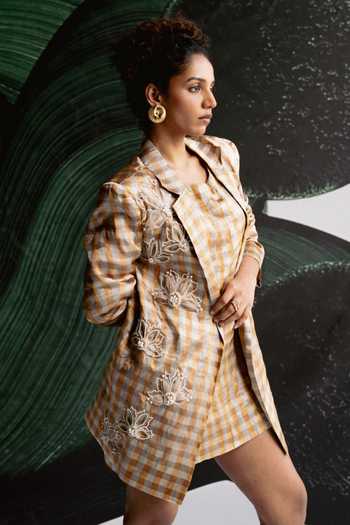 Esha Arora Aari Embroidered Blazer With Dress 