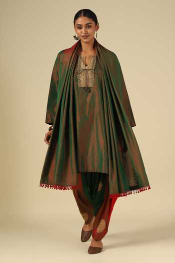 LATHA PUTTANNA Karnataka Silk Kurta Set 