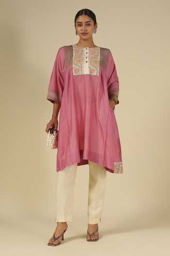 Latha Puttanna Silk Thread Embroidered Kurta Set 