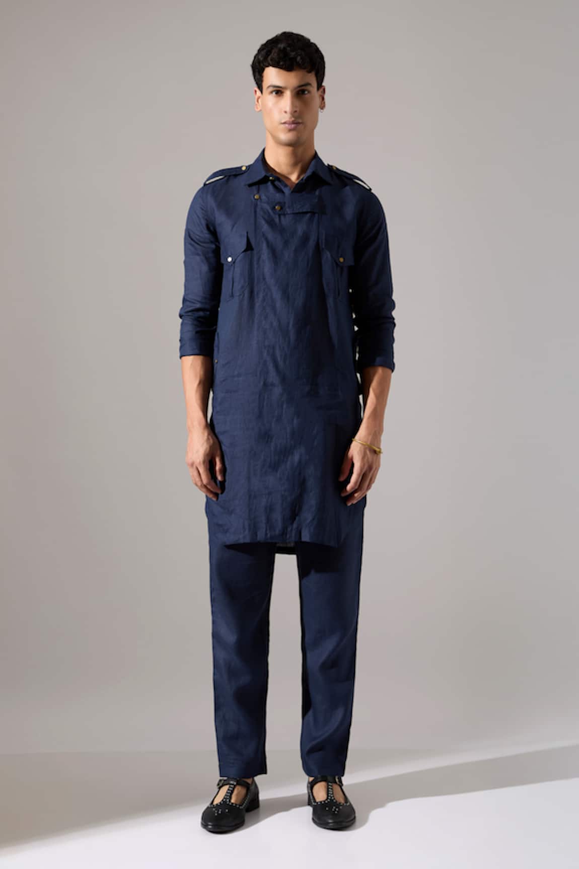 Son Of A Noble Snob Caleb Linen Kurta Set