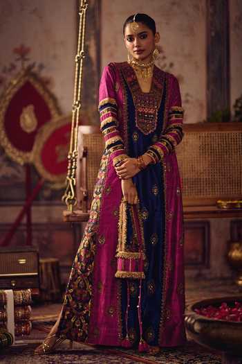 Reeti Arneja Neel Magenta Kaftan 
