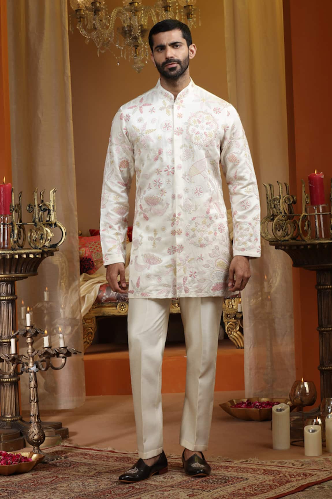 AUGUST by Swati Akash Jhunjhunwala Floral Pattern Kurta Set 