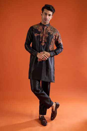 Qbik Floral Embroidered Kurta Set