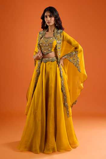 Prisho Scallop Embroidered Blouse & Skirt Set 