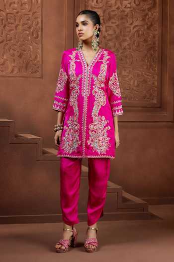Aneesh Agarwaal Kanak Prabha Embroidered Tunic & Trouser Set 