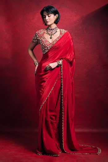 Tamanna Punjabi Kapoor Saree With Floral Embroidered Blouse 