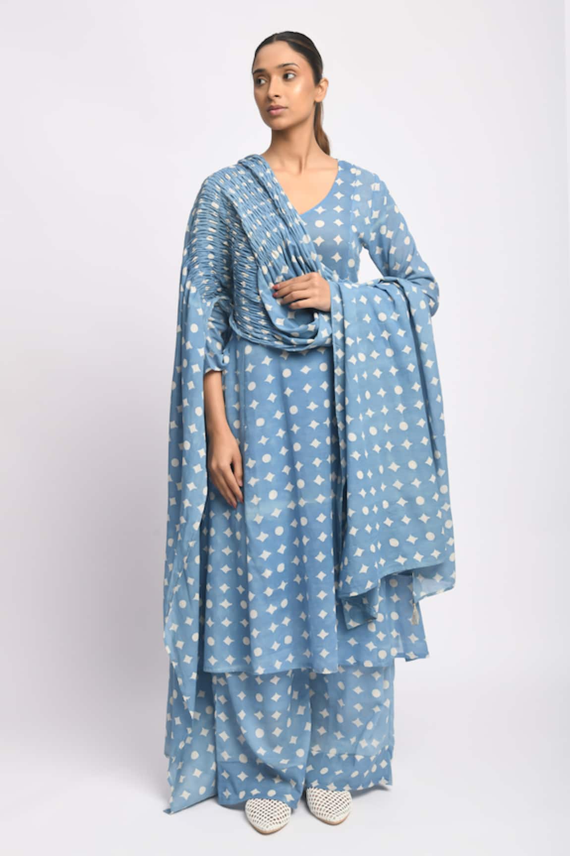 JAYATI GOENKA Cloud Printed Kurta Set 