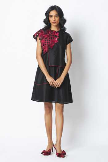 MADDER MUCH Monica Shoulder Bib Ladder Dress 
