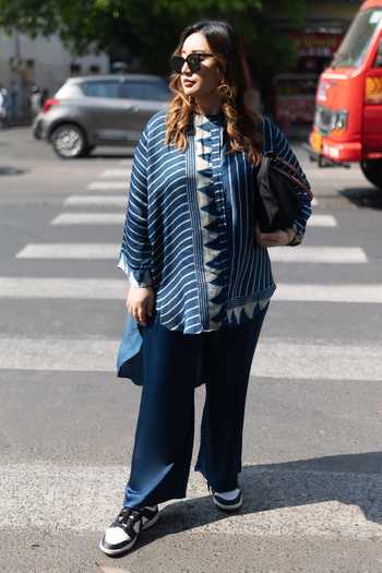Prahnaaya Stripe Print Shirt & Pant Set 