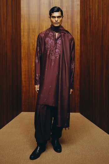 Dolly J Emberline Embroidered Kurta Set 