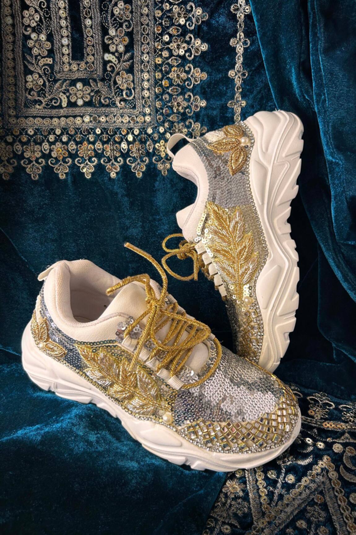 Chal Jooti Maghumalti Her Highness Embellished Shoes