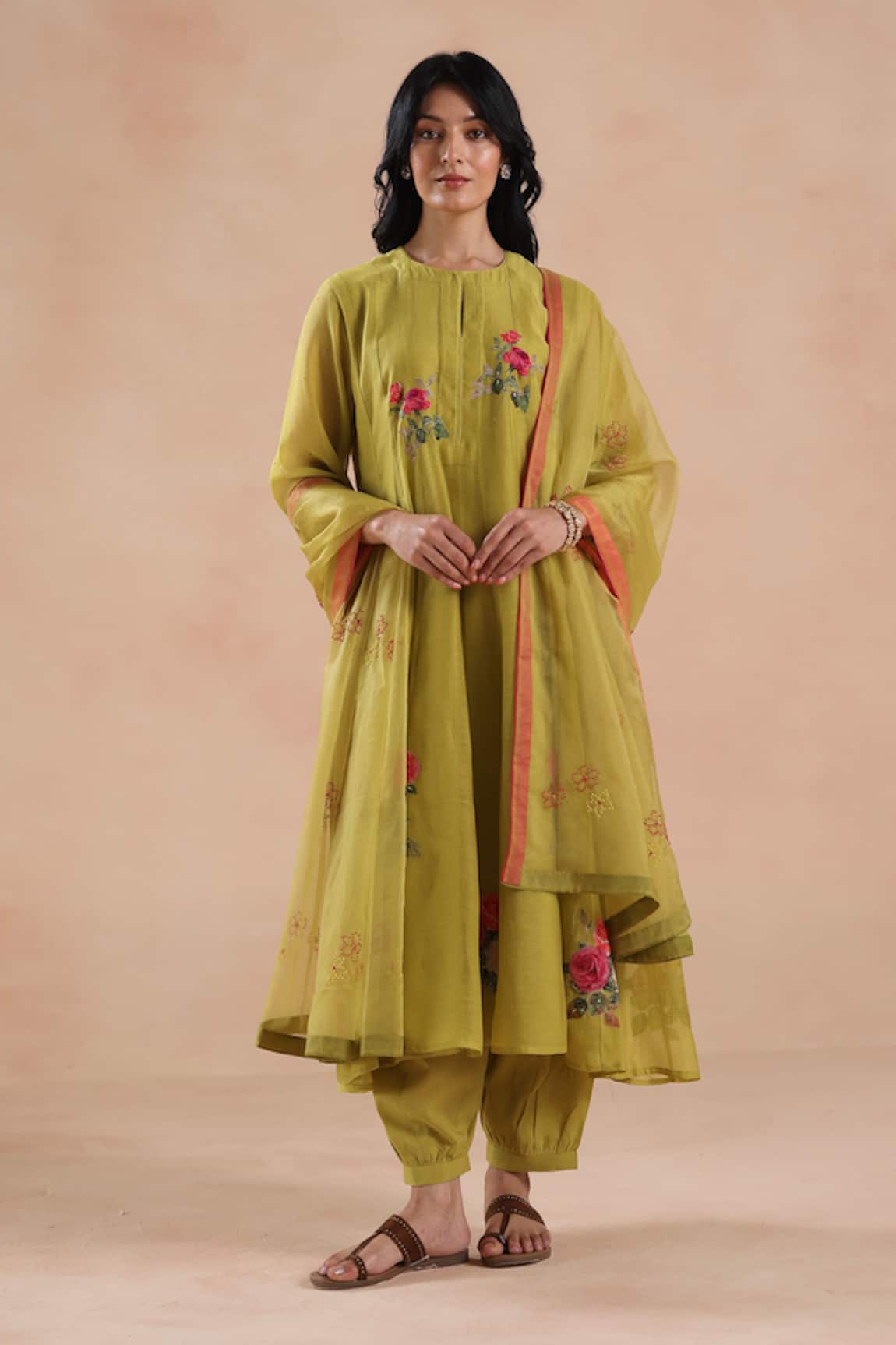 Begum Holi Placement Embroidered Kurta Set 