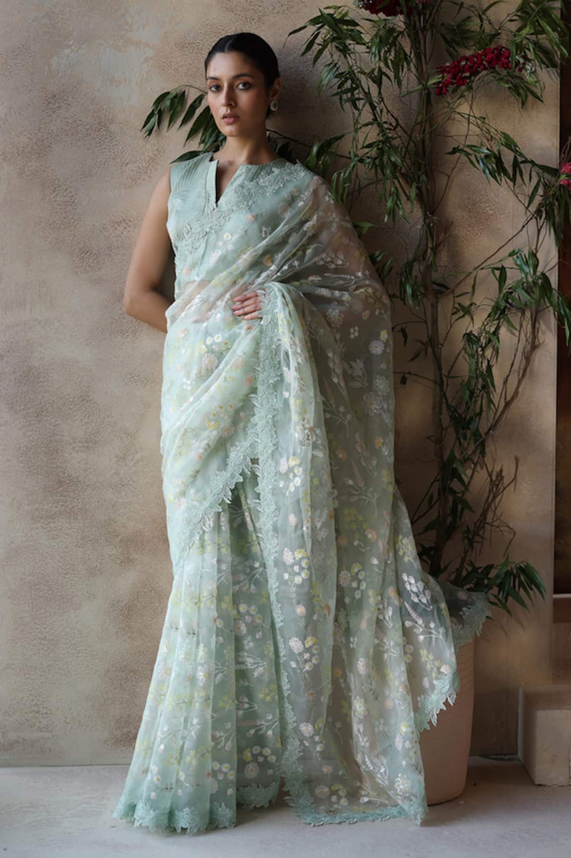 Begum Solana Floral Embroidered Saree With Blouse 
