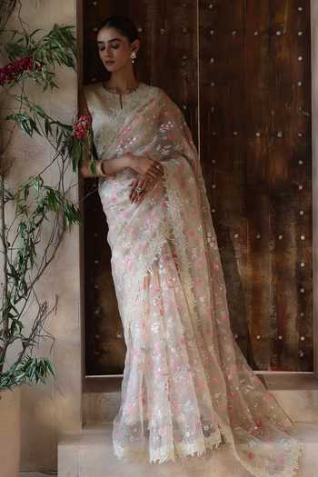 Begum Solana Flower Embroidered Saree With Blouse 