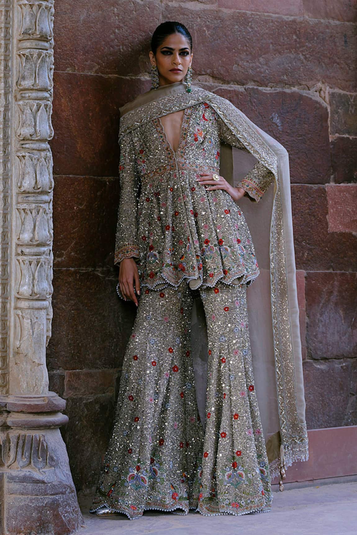 Jayanti Reddy Nyra Zardosi Embroidered Kurta Set 