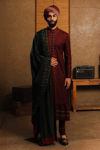 Punit Arora The Exceptional Contrast Embroidered Sherwani Set 