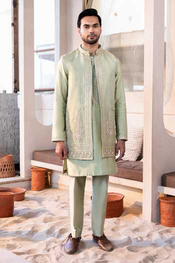 Kaaj Button Zardozi Embroidered Bundi & Kurta Set