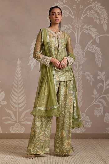 Ridhi Mehra Wisp Embroidered Jacket & Kurta Set 