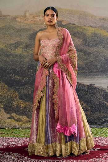 Itrh Rangoli Zari Lehenga Set 