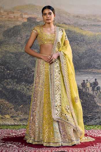 Itrh Rang Mahal Mirror Lehenga Set 