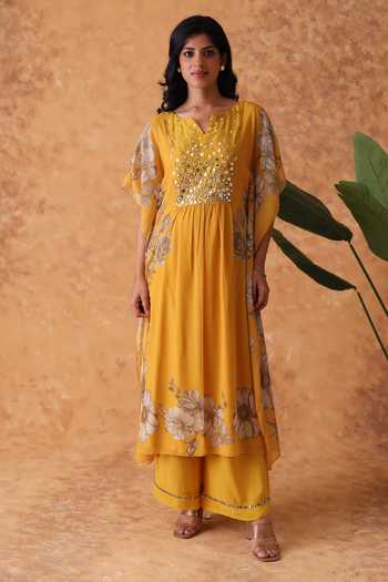 Pouli Pret Embroidered Kaftan & Pant Set 