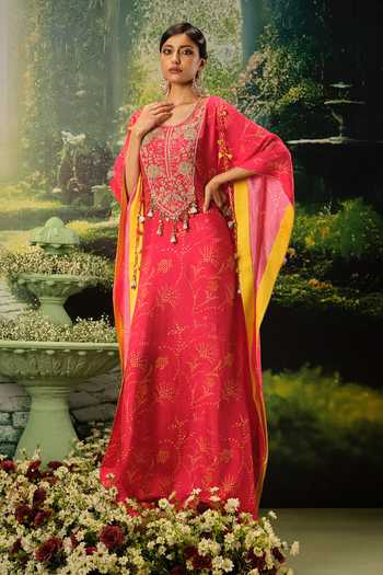 Priyaa Inaya Embroidered Silk Kaftan 