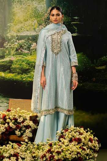 Priyaa Ridaa Embroidered Chanderi Kurta Set 