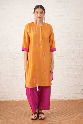 Myoho Hand Embroidered Pure Chanderi Kurta & Pant Set 