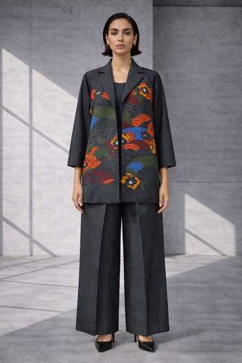 Oja Printed Silk Chanderi Jacket Set 