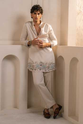 Jatin Malik Vishwa Bloom Linen Silk Kurta Set