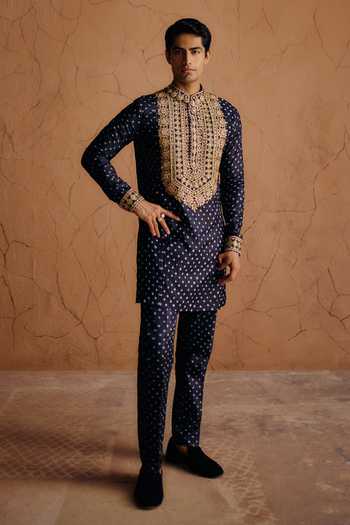 Amaare Rajvat Gota Patti Embroidered Kurta Set