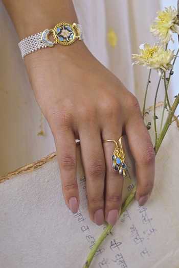 Manner Baani Feroza Drop Ring 