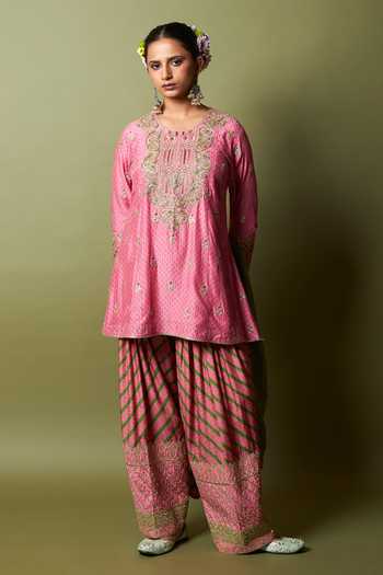 Pants And Pajamas Roshanara Embroidered Kurta 