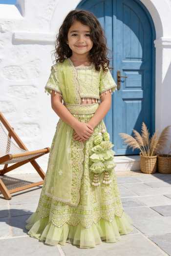 FAYON KIDS Thread Embroidered Lehenga Set 